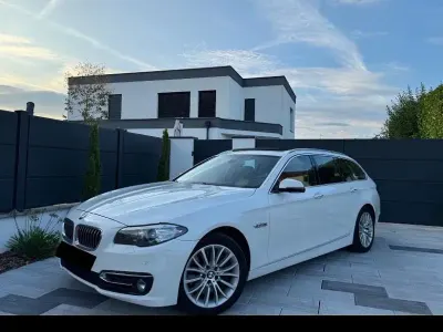 Gebraucht BMW 530 Comfort Edition 245 PS (180 kW) 2014 Weiß Kombi