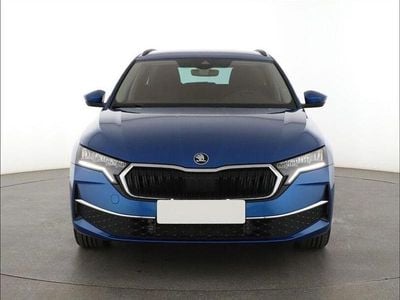 Gebraucht Skoda Octavia Selection 150 PS (110 kW) 2024 Blau Kombi