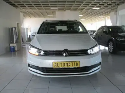 Gebraucht VW Touran Comfortline 150 PS (110 kW) 2024 Andere Van / Kleinbus