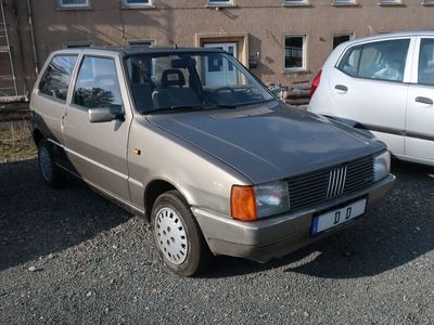 gebraucht Fiat Uno 146 A Erstzulassung 26.02.1988 Schiebedach 117917 km