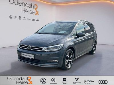 Gebraucht VW Touran Highline 150 PS (110 kW) 2022 Grau Van / Kleinbus
