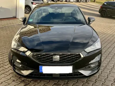Gebraucht Seat Leon FR 204 PS (150 kW) 2020 Schwarz Limousine