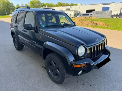 Usata Jeep Cherokee Limited 143 CV (105 kW) 2002 Nero SUV