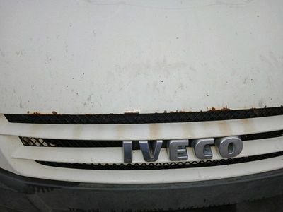 Gebraucht Iveco Daily 116 PS (85 kW) 2009 Weiß Van / Kleinbus