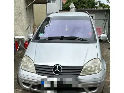 Gebraucht Mercedes Vaneo 125 PS (91 kW) 2002 Silber Van / Kleinbus