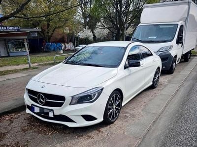 Mercedes CLA200
