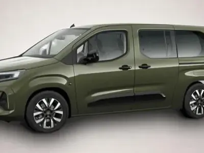 Neu Opel Combo GS Line 131 PS (96 kW) 2026 Manufacturer Van / Kleinbus