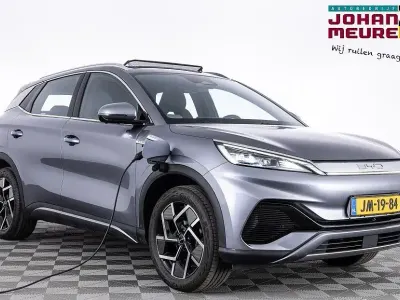 Second-hand BYD Atto 3 Comfort 150 kW (204 CP) 2024 Gri SUV