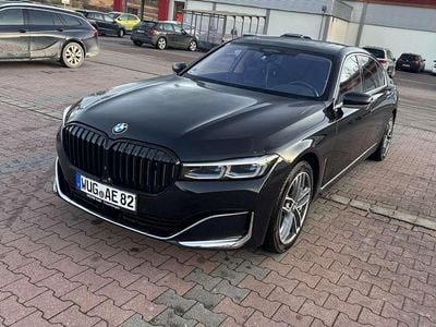 Gebraucht BMW 730L 265 PS (194 kW) 2019 Schwarz Limousine