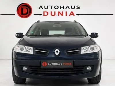 Gebraucht Renault Mégane III 111 PS (81 kW) 2009 Blau Limousine