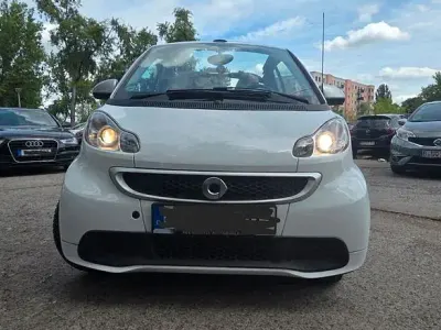 Gebraucht Smart ForTwo Cabrio Pure 71 PS (52 kW) 2013 Weiß Cabrio