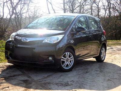 Gebraucht Subaru Trezia Comfort 101 PS (74 kW) 2012 Schwarz Kleinwagen