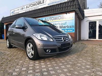 Usata Mercedes A180 116 CV (85 kW) 2009 Grigio Berlina