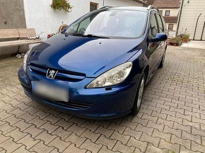 Blau Gebraucht 2003 Peugeot 307 Kombi | 1.999 € (Teuer)