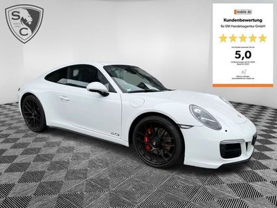Porsche 911 Carrera 4 GTS