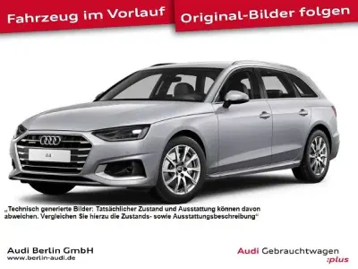 Używany Audi A4 Advanced Plus 204 KM (150 kW) 2022 Srebrny Kombi