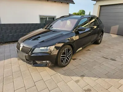 Gebraucht Skoda Superb SportLine 190 PS (139 kW) 2018 Schwarz Kombi