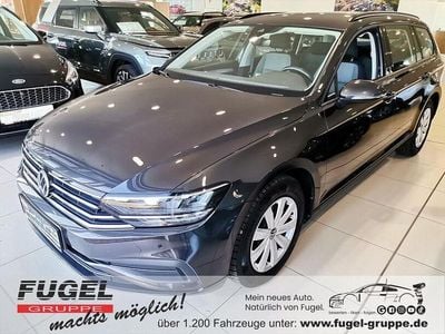 Gebraucht VW Passat Conceptline 150 PS (110 kW) 2022 Mangangrau metallic Kombi