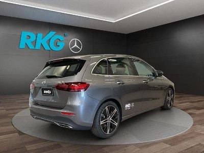 Usata Mercedes B200 Progressive 163 CV (119 kW) 2025 Grigio Monovolume