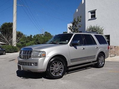 Gebraucht Lincoln Navigator 305 PS (224 kW) 2007 Silber SUV