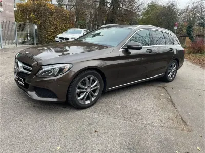 Gebraucht Mercedes C180 Avantgarde 116 PS (85 kW) 2015 Limousine
