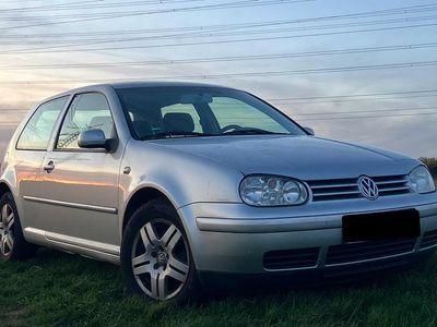 VW Golf IV