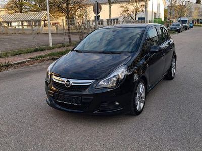 Używany Opel Corsa S 101 KM (74 kW) 2012 Czarny Hatchback