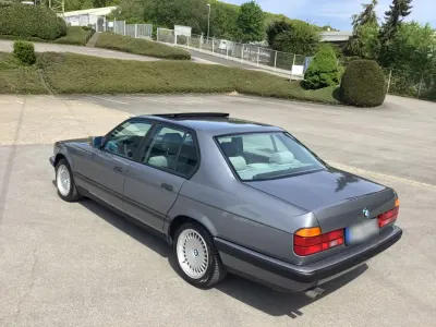 Gebraucht BMW 730 Shadowline 188 PS (138 kW) 1991 Grau Limousine