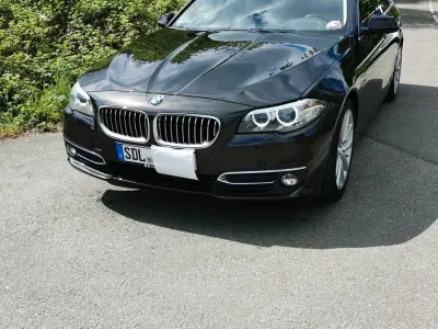 Gebraucht BMW 520 Luxury Line 190 PS (139 kW) 2015 Andere farben Kombi