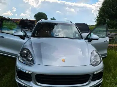 Gebraucht Porsche Cayenne 262 PS (192 kW) 2015 Grau SUV