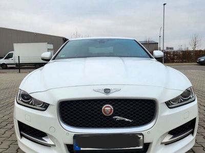 gebraucht Jaguar XE Performance R-Sport 20D