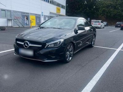 Usata Mercedes CLA200 156 CV (114 kW) 2017 Nero Berlina