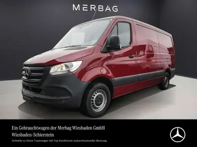 Używany Mercedes Sprinter 114 KM (83 kW) 2022 Czerwony Van