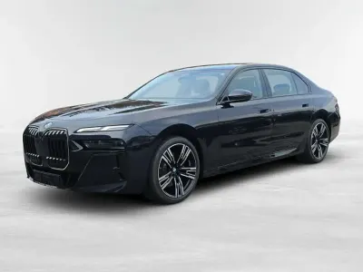 Gebraucht BMW 740 299 PS (219 kW) 2026 Carbonschwarz metallic Limousine