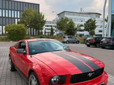 Gebraucht Ford Mustang 214 PS (157 kW) 2007 Rot Coupé