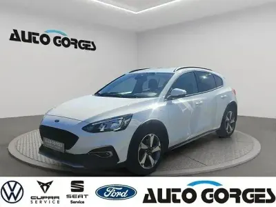 Używany Ford Focus Active 125 KM (91 kW) 2019 Biały Sedan/Limuzyna