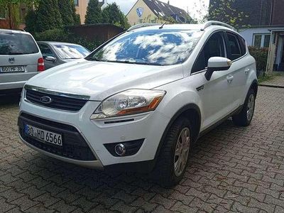 Gebraucht Ford Kuga Titanium 136 PS (100 kW) 2009 Weiß SUV