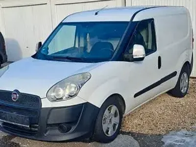 Occasion Fiat Doblò 105 ch (77 kW) 2014 Blanc Monospace