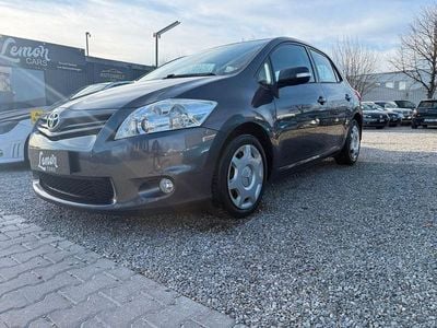 Gebraucht Toyota Auris Travel 90 PS (66 kW) 2012 Grau Limousine