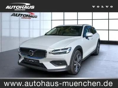Occasion Volvo V60 CC Plus 197 ch (144 kW) 2024 Blanc Break