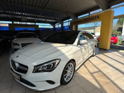 Gebraucht Mercedes CLA180 Shooting Brake 122 PS (89 kW) 2017 Weiß Kombi