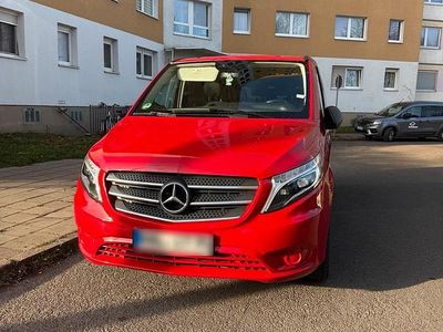 Gebraucht Mercedes Vito 163 PS (119 kW) 2018 Rot Van