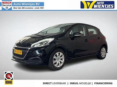 Gebraucht Peugeot 208 Active 82 PS (60 kW) 2016 Schwarz Kleinwagen