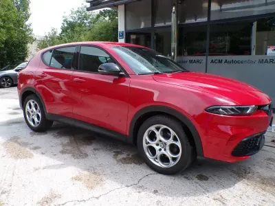 Gebraucht Alfa Romeo Tonale Sprint 131 PS (96 kW) 2023 Rot SUV
