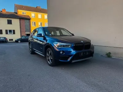 Usado BMW X1 Sport Line 231 CV (169 kW) 2016 Azul SUV