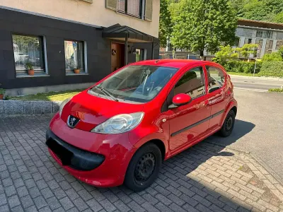 Gebraucht Peugeot 107 68 PS (50 kW) 2006 Rot Kleinwagen