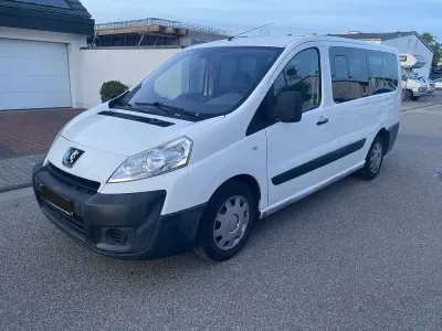 Gebraucht Peugeot TePee 136 PS (100 kW) 2007 Weiß Van / Kleinbus