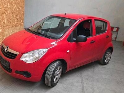 Gebraucht Opel Agila 64 PS (47 kW) 2009 Rot Kleinwagen