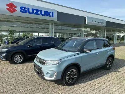 Second-hand Suzuki Vitara Comfort+ 116 CP (85 kW) 2023 Albastru SUV