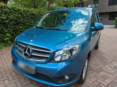 Gebraucht Mercedes Citan 112 114 PS (83 kW) 2017 Blau Kombi